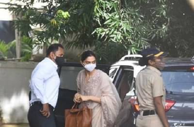 दीपिका चौकशी दरम्यान तीन वेळा रडली, एनसीबी अधिकाऱ्यांनी खडसावले