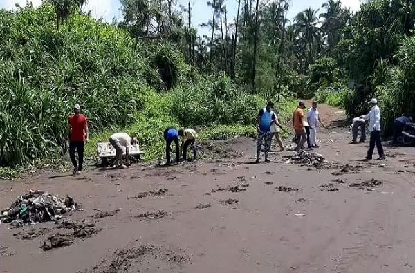 World Tourism Day | दिवेआगर समुद्रकिनारी MTDC ची स्वच्छता मोहीम