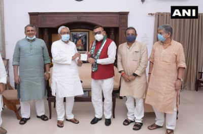 Gupteshwar Pandey | बिहारचे माजी डीजीपी गुप्तेश्वर पांडे यांचा JDU मध्ये प्रवेश