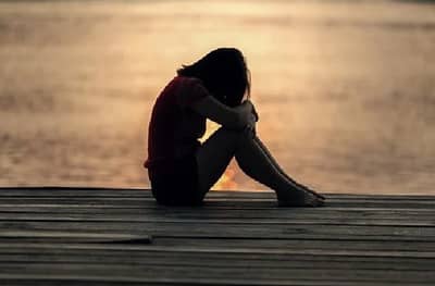 स्पर्म डोनरपासून जुळं, 5 वर्षांनी नवऱ्याने सोडलं, मग डोनरही मुलांना घेऊन पसार