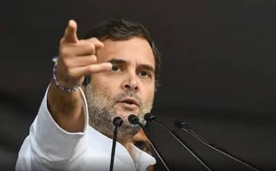 कृषी विधेयकविरोधी आंदोलनात राहुल गांधी यांची उडी, ट्रॅक्टर चालवून नोंदवणार निषेध