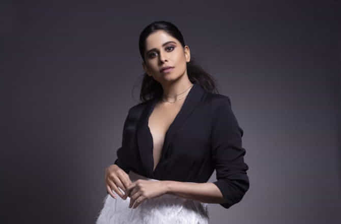 Saie Tamhankar |बोल्ड अँड ब्युटीफुल ‘सई’च्या अदांनी चाहते झाले घायाळ!