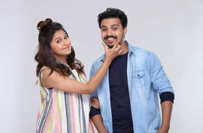 Majha hoshil na | पहिल्या पगारचा आनंद भारी, आदित्यकडून सईसाठी खास गिफ्ट!