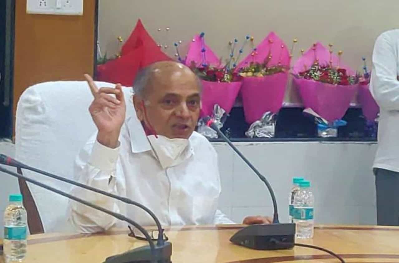 अदानी-अंबानी 21 व्या शतकातील इंग्रज, भाजप त्यांच्याच हातात देश देतोय : डॉ. गणेश देवी
