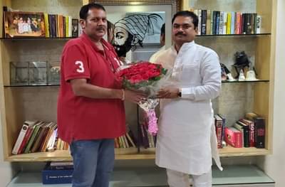 राम शिंदे पुण्यात उदयनराजेंच्या भेटीला, धनगर आरक्षणावर चर्चा