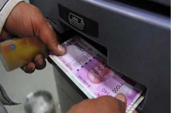 चलनी नोटांद्वारे व्हायरसचा संसर्ग शक्य; RBI चे संकेत