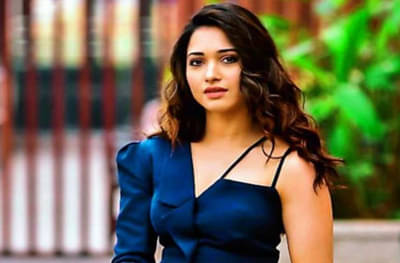 Tamannaah Bhatia | ‘बाहुबली’ अभिनेत्री तमन्ना भाटियाला कोरोनाची लागण, हैद्राबादच्या रुग्णालयात दाखल