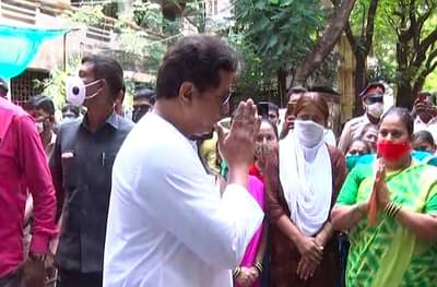 डोंगरीतील कोळी महिला कृष्णकुंजवर, परप्रांतीय मासेविक्रेत्यांना हटवण्यासाठी राज ठाकरेंना साकडे