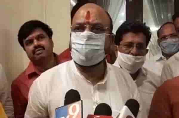 बेळगावात मराठी भाषिकांवर अन्याय,भाजप सरकारची सीमाप्रश्न सोडवण्याची मानसिकता नसल्याने निषेध : गुलाबराव पाटील