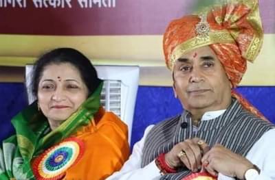 पोलिसपत्नींना धीर देणाऱ्या बायकोचा अभिमान, गृहमंत्री अनिल देशमुखांकडून होम मिनिस्टरचे कौतुक