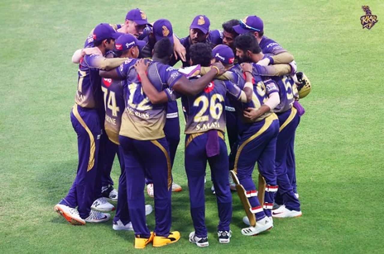 IPL 2020 : KKR ला मोठा झटका, स्टार गोलंदाज सरावादरम्यान दुखापतग्रस्त, मायदेशी परतणार