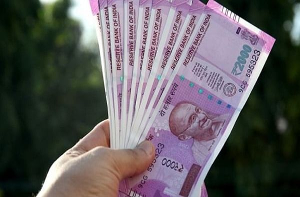 आजच करा जनधन खात्याशी Aadhaar लिंक, मिळतील 5000 रुपये