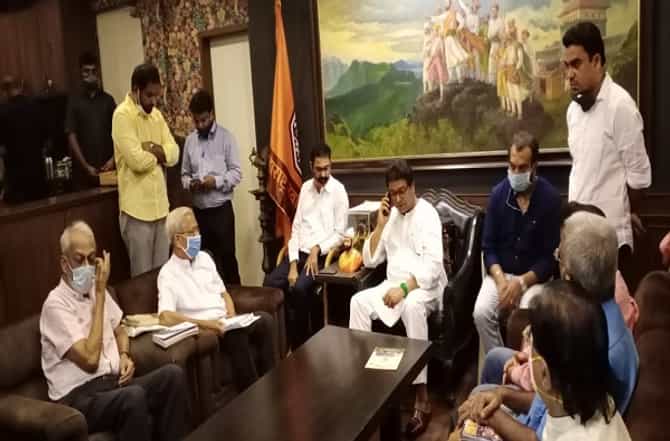 राज ठाकरेंचा उदय सामंतांना फोन, शक्य तितक्या लवकर ग्रंथालये सुरू करु, सामंतांकडून आश्वासन