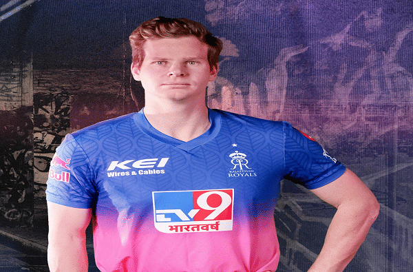 IPL 2020, MI vs RR : मुंबईविरुद्धच्या सामन्यात चूक, राजस्थानचा कर्णधार स्टीव्ह स्मिथला 12 लाखाचा दंड