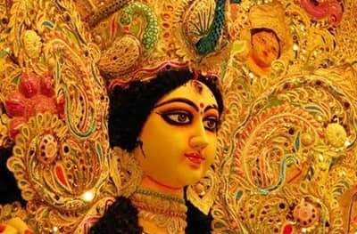 नवरात्रीत काय गोष्टी करायच्या, काय नाहीत; जाणून घ्या आणि खबरदारी घ्या