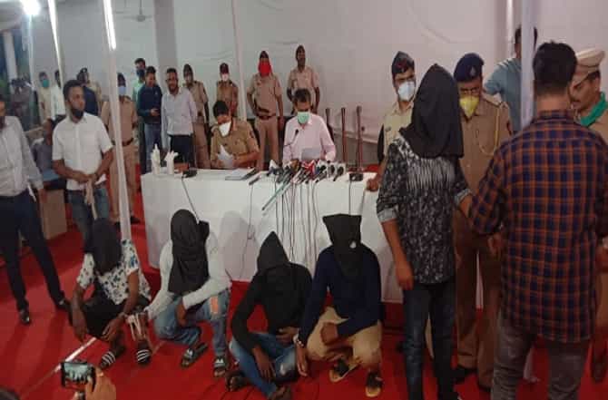 नागपुरात 41 लाखांची ऑनलाईन फसवणूक, चार नायजेरियनसह एका भारतीयाला अटक