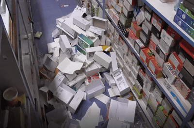 मोबाईल शॉपीवर दरोडा; 16 लाखांचे मोबाईल लंपास, रिकामे बॉक्स मात्र दुकानातच