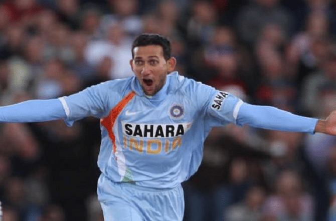 IPL 2020 | प्लेऑफमध्ये हे तीन संघ पोहचणार, अजित आगरकरची भविष्यवाणी
