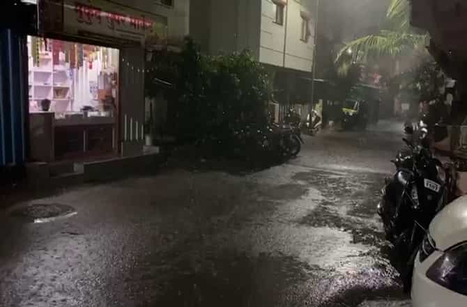 Maharashtra Rain | पुणे-पिंपरी-चिंचवडमध्ये मुसळधार, बारामती शहरात पावसामुळे नागरिक रस्त्यावर