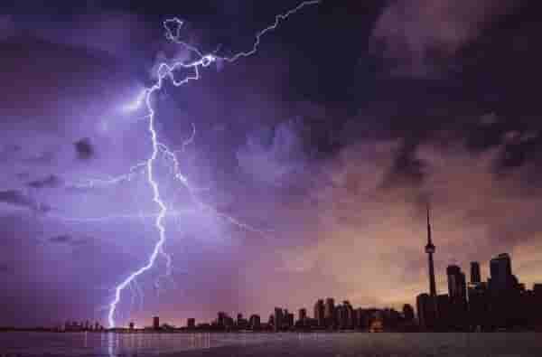 Weather Alert: मुंबई, ठाण्यासह राज्यभर रेड अलर्ट, हवामान खात्याकडून सतर्कतेचा इशारा