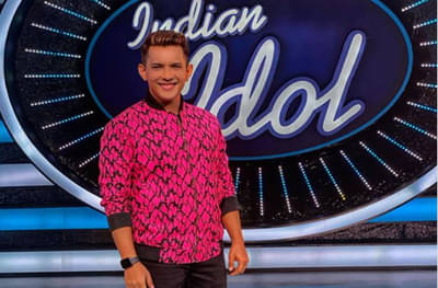 Aditya Narayan | मदतीसाठी पुढे आलेले अनेक हात पाहून आदित्य भारावला, ‘कंगाल’ झाल्याचा दावा गायकाने फेटाळला!