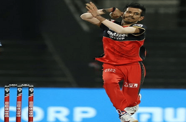 IPL 2020 | बंगळुरुचा फिरकीपटू युझवेंद्र चहलची डबल सेंच्युरी, अशी कामगिरी करणारा पाचवा भारतीय