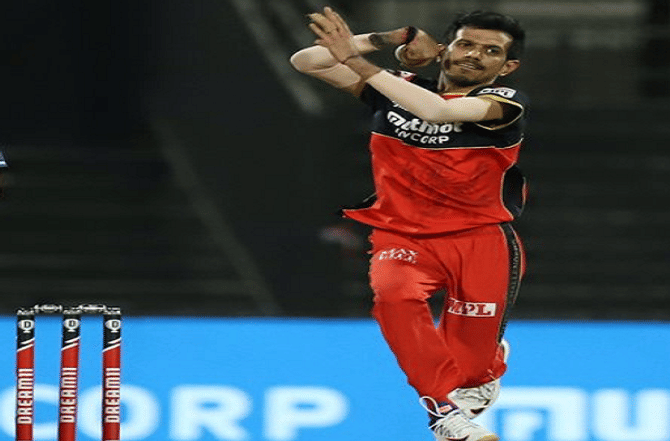 IPL 2020 | बंगळुरुचा फिरकीपटू युझवेंद्र चहलची डबल सेंच्युरी, अशी कामगिरी करणारा पाचवा भारतीय