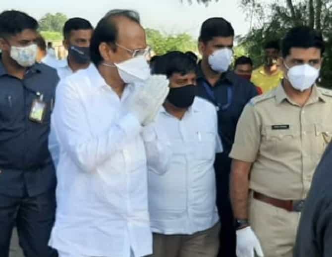 उपमुख्यमंत्री अजित पवार यांच्या पाठोपाठ राष्ट्रवादीच्या अजून एका बड्या नेत्याला रुग्णालयातून डिस्चार्ज