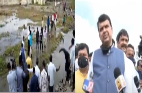रस्ता वाहून गेला, गाडी जाण्यास मार्ग नाही, चिखल-गाळ तुडवत फडणवीस नुकसानग्रस्तांच्या भेटीला रस्ता वाहून गेला, गाडी जाण्यास मार्ग नाही, चिखल-गाळ तुडवत फडणवीस नुकसानग्रस्तांच्या भेटीला