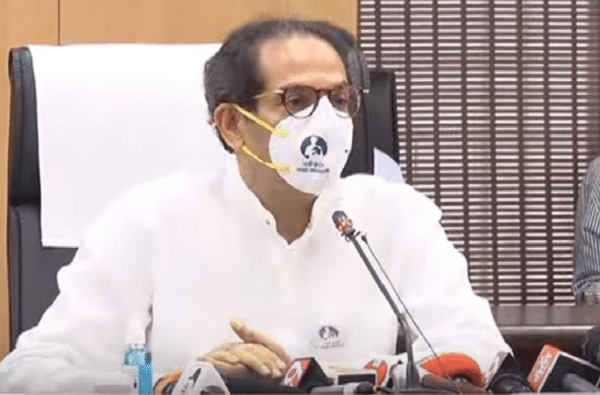 CM Uddhav Thackeray Osmanabad Visit Live | फडणवीसांच्या टीकेकडे लक्ष द्यायला वेळ नाही : उद्धव ठाकरे
