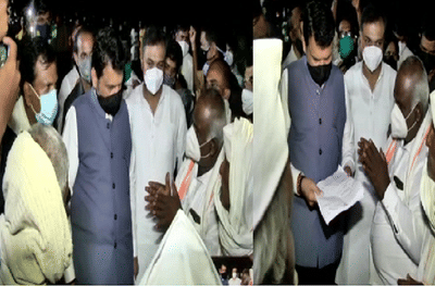 देवेंद्र फडणवीसांची नुकसान पाहणी सुरुच, अंधारात लाईट लावून शेतकऱ्यांशी चर्चा