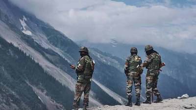 भारतीय सैनिकांची माणुसकी, रस्ता भरकटलेल्या चिनी सैनिकाला परत पाठवलं