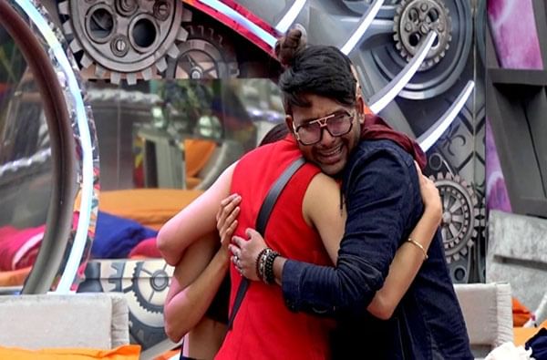 Bigg Boss 14 | ‘बिग बॉस’च्या घरात मोठा हंगामा, आणखी एका स्पर्धकाची ‘विकेट’!