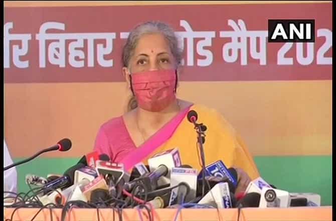 सत्ता दिल्यास मोफत लस देऊ; बिहार निवडणुकीच्या जाहीरनाम्यात भाजपचं आश्वासन