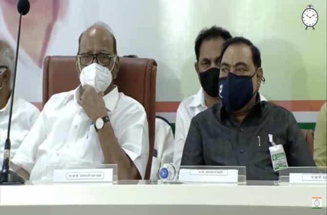 राष्ट्रवादीने एकनाथ खडसेंना डोक्यावर चढवलेय, पवारांच्या दौऱ्याने उत्तर महाराष्ट्रात भाजपला फरक पडणार नाही