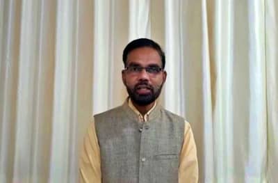 या मदतीतून दिवाळी गोड होणे दूरच, वाया गेलेल्या पिकांचा उत्पादन खर्चही निघणार नाही : अजित नवले