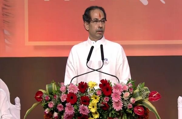 CM Uddhav Thackeray Speech | कळसूत्री बाहुल्यांचा खेळ संपवला, यापुढे राज्यात मर्द मावळ्यांचं सरकार : मुख्यमंत्री उद्धव ठाकरे