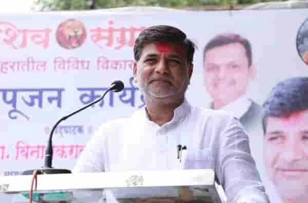 उद्धव ठाकरे आणि अशोक चव्हाणांनी काय नुसती भजी खायची का?; विनायक मेटे भडकले