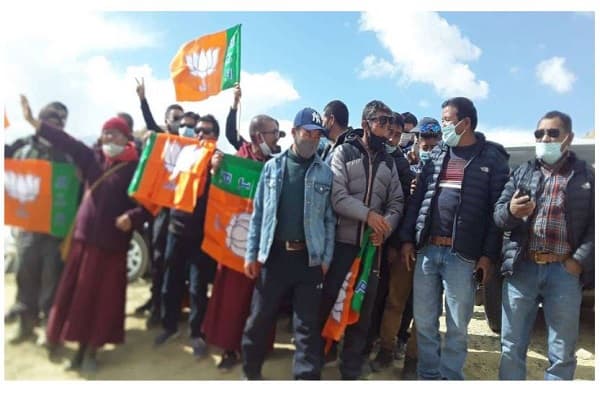लडाख स्वायत्त विकास परिषदेच्या निवडणुकीत भाजप विजयी, पण काँग्रेसला फायदा!