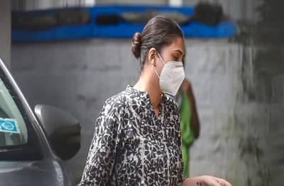 Drugs Connection | करिश्मा प्रकाशची सहा तास झाडाझडती; गुरुवारी पुन्हा चौकशी होणार