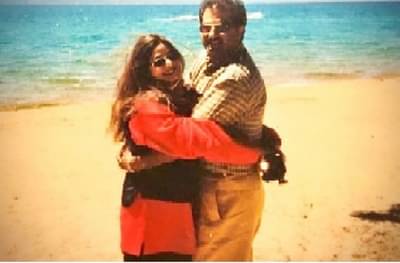 Janhvi Kapoor | श्रीदेवींच्या आठवणीत हळवी, जान्हवी कपूरकडून आई-वडिलांचा खास फोटो शेअर