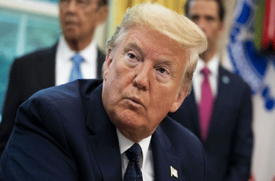 ट्विटर नंतर फेसबुकचाही डोनाल्ड ट्रम्प यांना झटका; दिशाभूल करणारी माहिती पसरवल्याचा ठपका