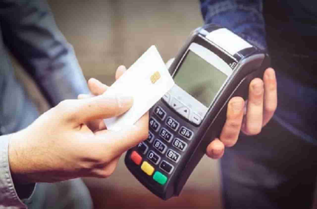 एका चुकीमुळे गमावू शकता लाखो रुपये, जाणून घ्या कशी होते ATM कार्ड क्लोनिंगमधून चोरी