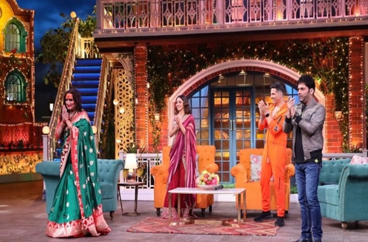 The Kapil Sharma Show | ‘लक्ष्मी’ची टीम ‘द कपिल शर्मा शो’मध्ये; सेटवर कियाराची धमाल
