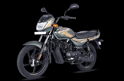 नव्या अवतारात बजाजची कडक CT100 लाँच, 1 लीटर पेट्रोलमध्ये 90 किलोमीटर धावणार