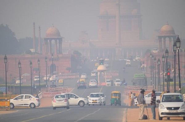 Air Pollution: दिल्लीत शाळा, बांधकामे, सर्व ट्रक्स बंदी; CAQM ने जाहीर केली निर्बंधांची यादी