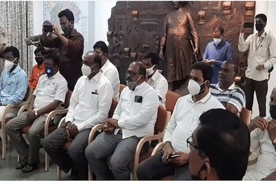 स्वाभिमानीची 19 वी ऊस परिषद ऑनलाईन होणार, कोणकोणत्या मुद्द्यांवर चर्चा होणार याकडे कारखानदार, ऊसतोड कामगारांचे लक्ष