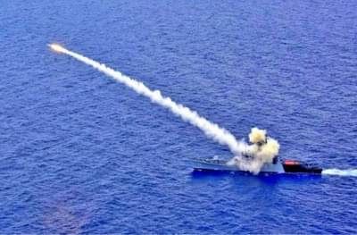 भारतीय नौदलाचा बंगालच्या उपसागरात अचूक मारा, चीन, पाकिस्तानला थेट इशारा