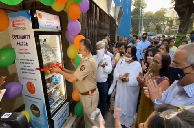माणुसकीचा फ्रीज, घरातील अतिरिक्त खाद्य द्या, भुकेल्यांनी घेऊन जा, मनसेचा अभिनव उपक्रम