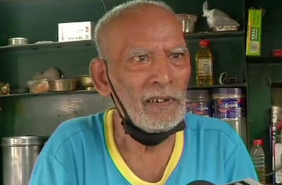 Baba Ka Dhaba | ‘ढाबा’ मालक कांता प्रसाद यांची पोलीस ठाण्यात धाव, प्रसिद्धी मिळवून देणाऱ्या युट्यूबरविरोधात तक्रार!